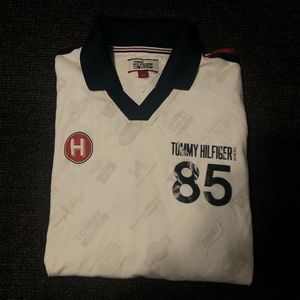 Tommy Hilfiger ‘85 long sleeve mens L